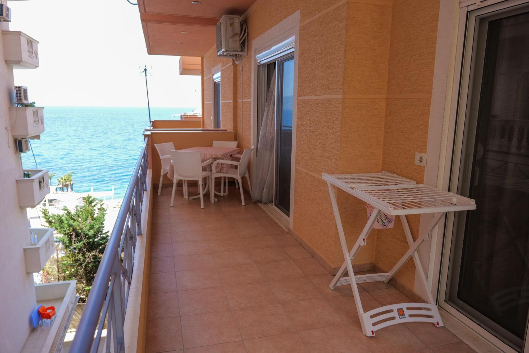 Noel Sea View Sarandë